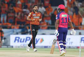 Bhuvneshwar Kumar ने आखिरी गेंद पर RR को निराश किया, SRH को वापसी के साथ अपनी क्षमताओं की याद दिलायी